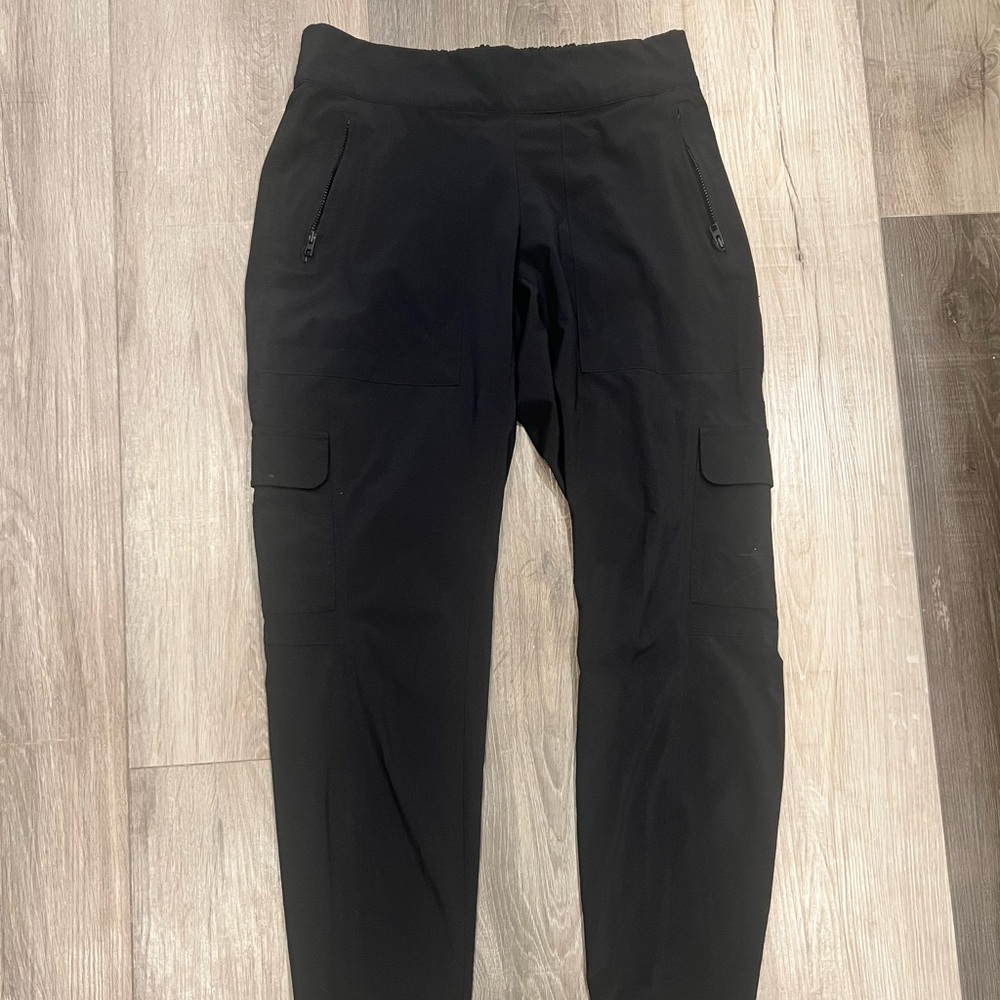 Athleta Black Cargo Joggers